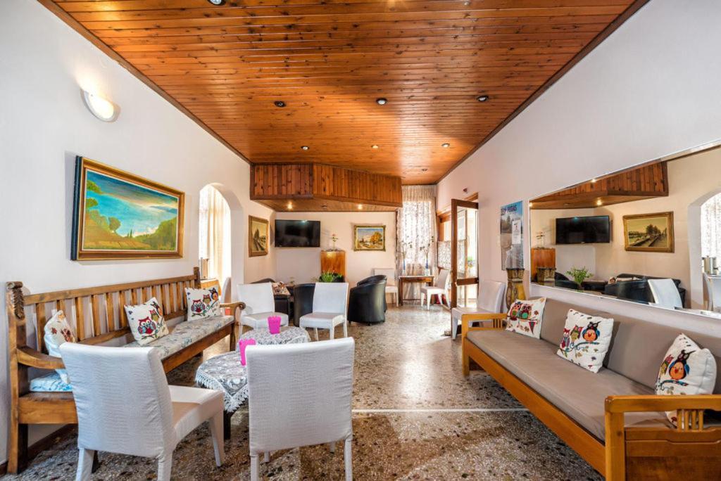 Harmony Hotel & Studio Malia  Bagian luar foto