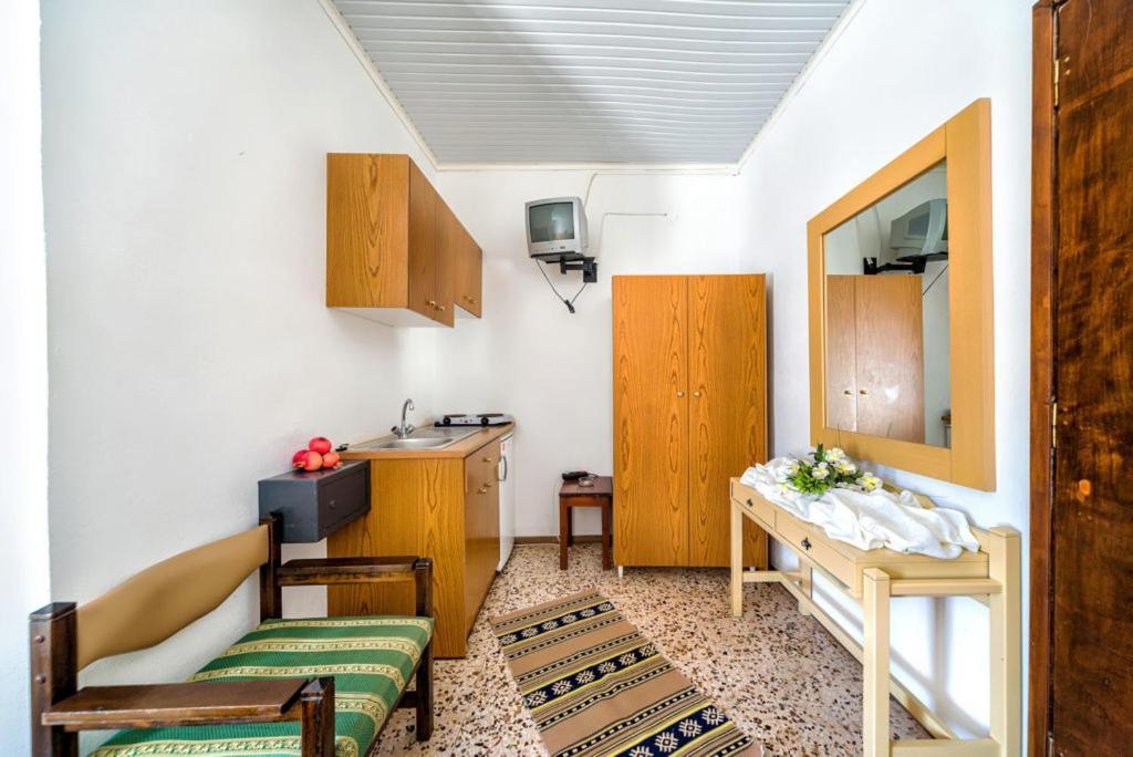 Harmony Hotel & Studio Malia  Bagian luar foto